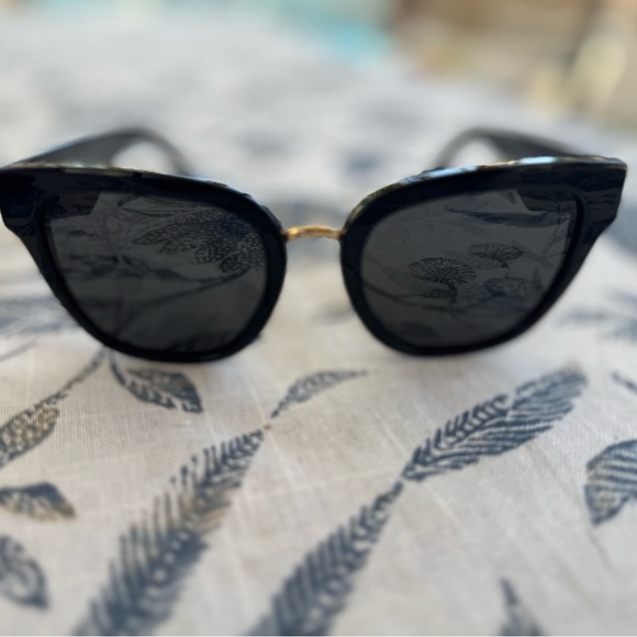 Dolce & Gabbana Authentic Crossed Sunglasses - Picture 2 of 8